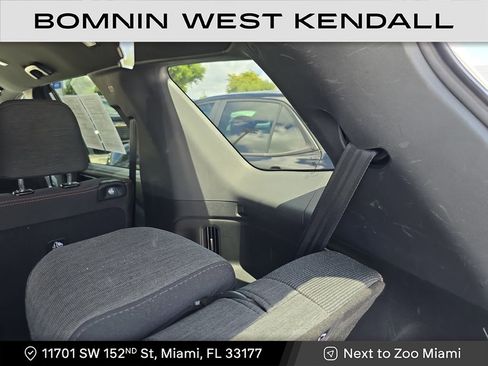 Used 2023 Honda Pilot Sport image 9