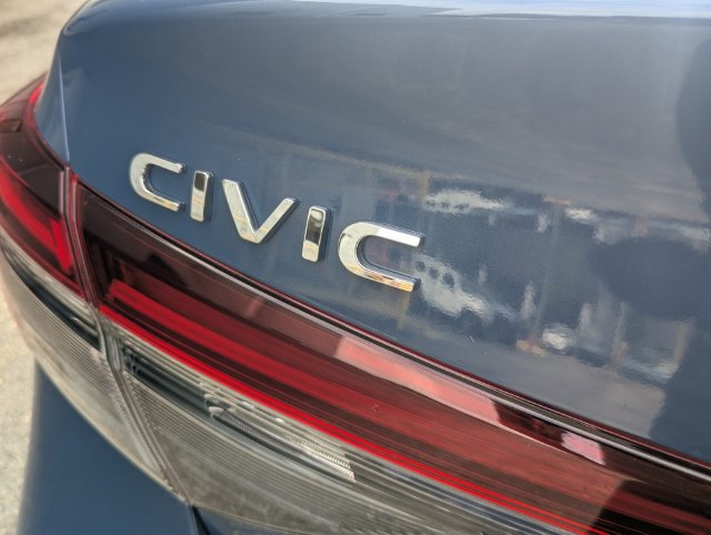 Certified 2025 Honda Civic LX image 9
