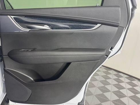 Used 2025 Cadillac XT5 Premium Luxury FWD image 30