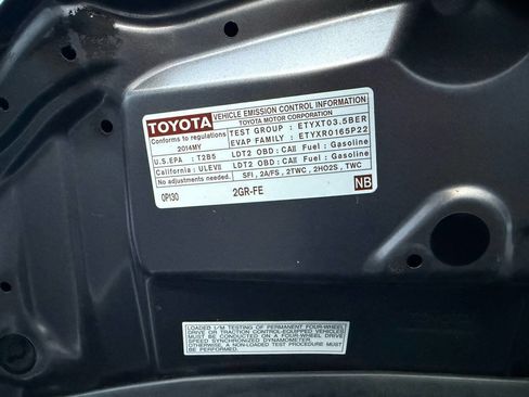 Used 2014 Toyota Highlander XLE AWD/4WD image 45