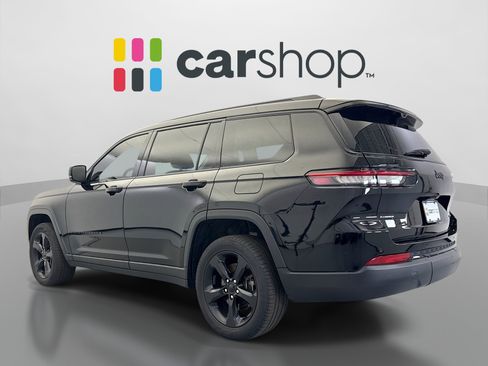 Used 2023 Jeep Grand Cherokee L Limited w/ Luxury Tech Group II AWD/4WD image 3