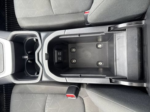 Used 2025 Toyota RAV4 XLE w/ Convenience Package AWD/4WD image 26