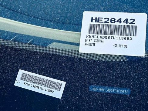 Certified 2026 Hyundai Elantra SE w/ Cargo Package FWD image 29