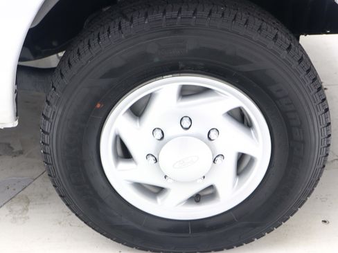Used 2023 Ford E-350 and Econoline 350 Super Duty w/ Power Windows & Locks Group RWD image 27