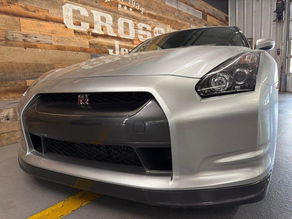 Used 2009 Nissan GT-R Premium AWD/4WD image 63
