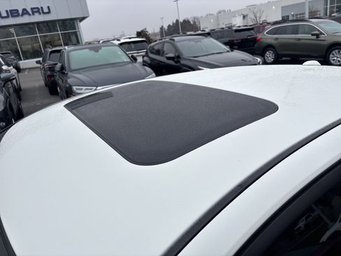 Used 2022 Nissan Altima 2.5 SR w/ Midnight Edition Package image 11