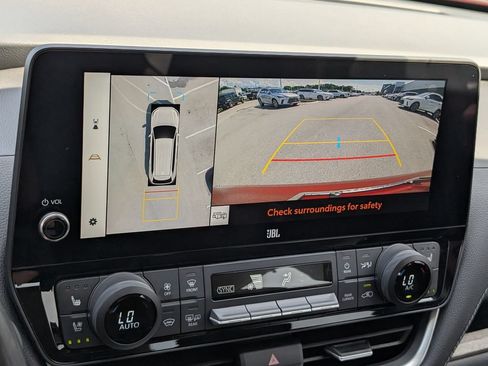 Used 2024 Toyota Grand Highlander AWD image 4
