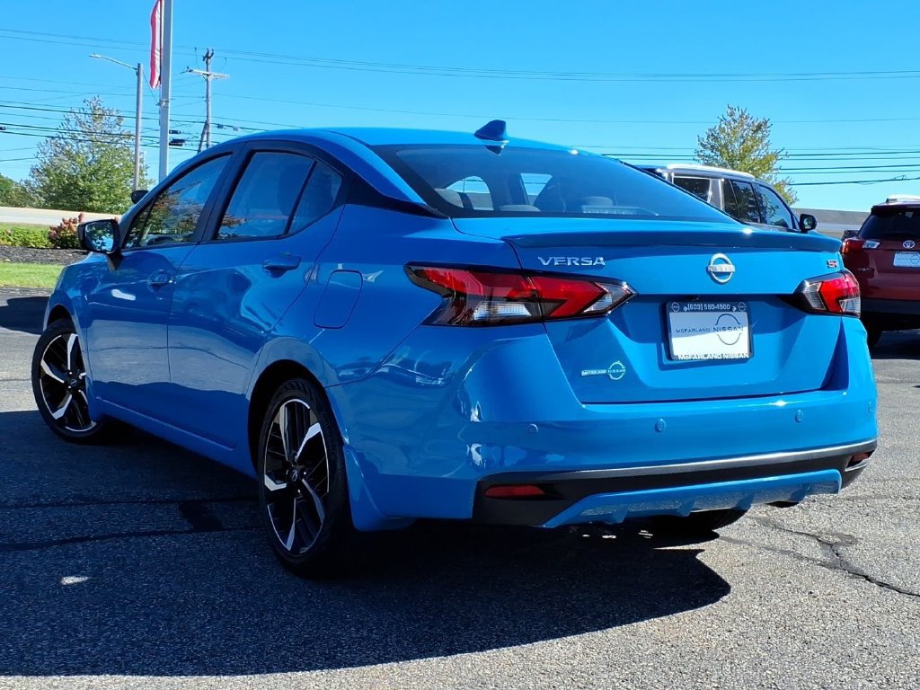 Certified 2025 Nissan Versa SR w/ Trunk Package FWD image 5