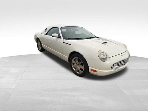 Used 2002 Ford Thunderbird image 2