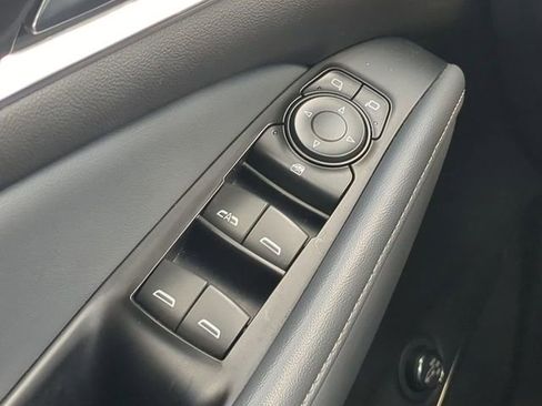 Used 2023 Buick Enclave Essence FWD image 30