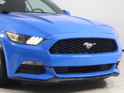 Used 2017 Ford Mustang Convertible RWD image 37