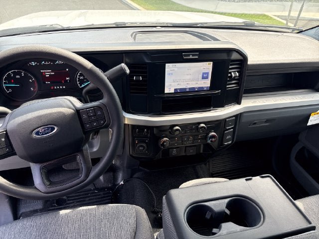 New 2026 Ford F550 4x4 Regular Cab Super Duty image 12