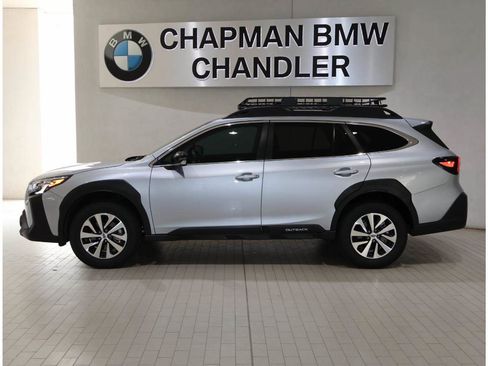 Used 2025 Subaru Outback Premium w/ Popular Package #1A AWD/4WD image 3