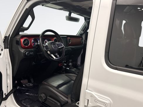 Used 2020 Jeep Gladiator Rubicon AWD/4WD image 10