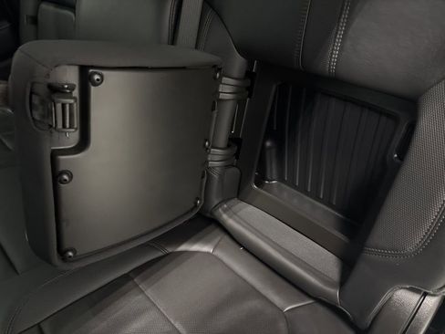 Used 2022 Chevrolet Silverado 3500 High Country w/ Z71 Off-Road Package image 27