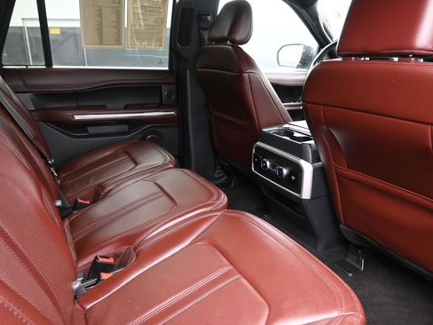 Used 2022 Ford Expedition Max Limited image 24
