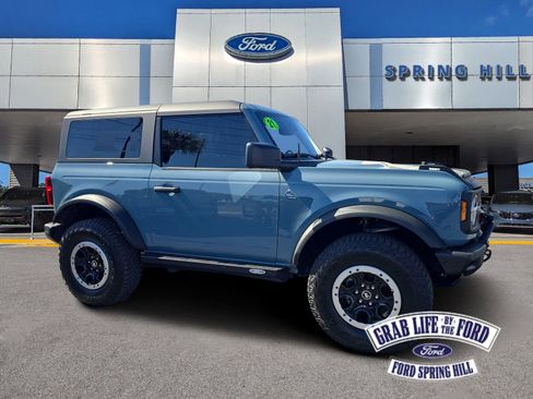 Certified 2021 Ford Bronco Black Diamond w/ Sasquatch Package image 1