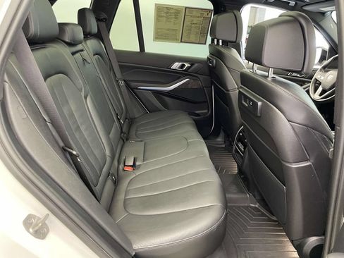 Used 2022 BMW X5 xDrive45e w/ Luxury Seating Package AWD/4WD image 22