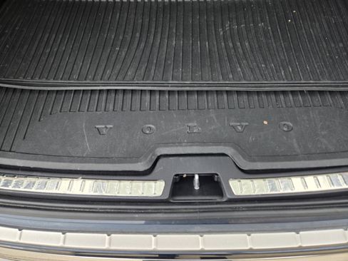 Used 2023 Volvo XC90 B6 Plus w/ Protection Package AWD/4WD image 31
