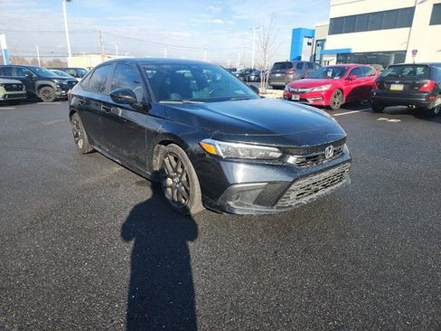 Used 2023 Honda Civic Sport image 7