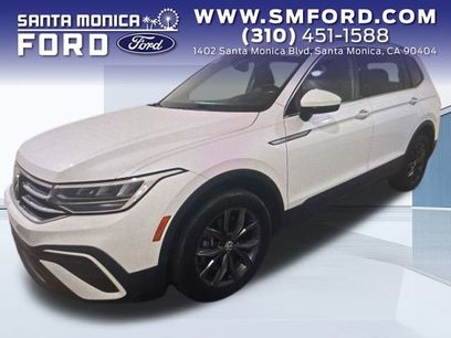 Used 2023 Volkswagen Tiguan SE