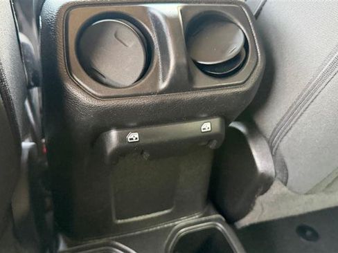 Used 2021 Jeep Wrangler Unlimited Sport AWD/4WD image 20