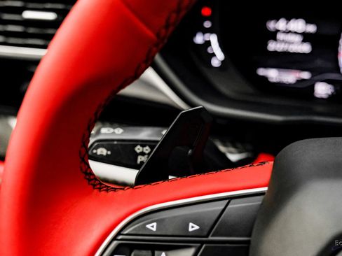 Used 2020 Lamborghini Urus image 49