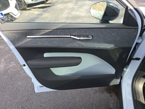 Certified 2025 Volvo EX30 Ultra w/ Climate Package image 26