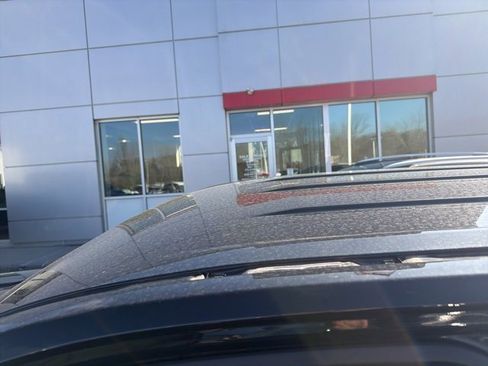 Used 2025 Toyota Tacoma TRD Off-Road image 17