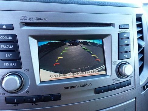 Used 2014 Subaru Outback 2.5i Limited w/ Moonroof Package image 18