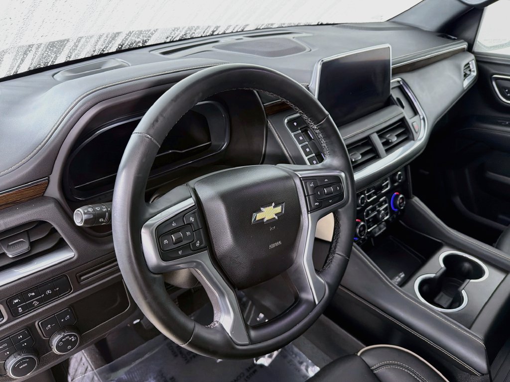 Used 2024 Chevrolet Tahoe Premier AWD/4WD image 9