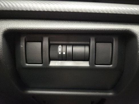 New 2026 Subaru Crosstrek 2.5i AWD/4WD image 10