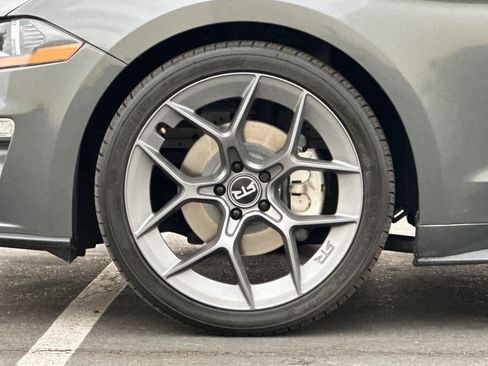 Used 2019 Ford Mustang Coupe w/ Equipment Group 101A RWD image 25
