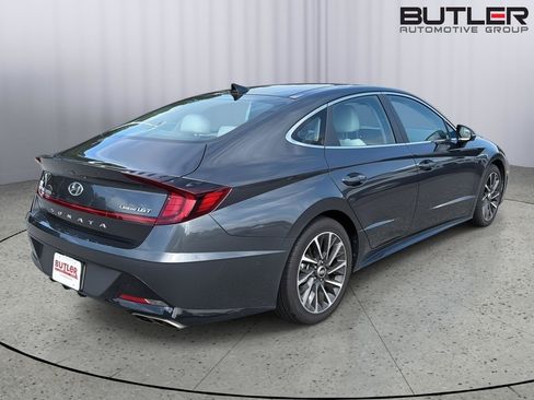 Used 2023 Hyundai Sonata Limited FWD image 6