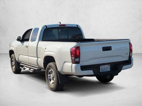 Used 2023 Toyota Tacoma SR image 7