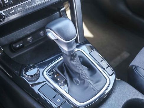 Used 2024 Kia Seltos S image 20