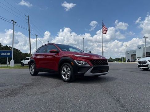 Used 2023 Hyundai Kona SEL FWD image 9
