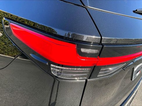 New 2026 Lexus TX 500h F SPORT Performance Premium image 12