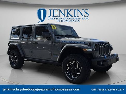 Used 2023 Jeep Wrangler Unlimited Rubicon 4xe w/ Steel Bumper Group AWD/4WD image 2