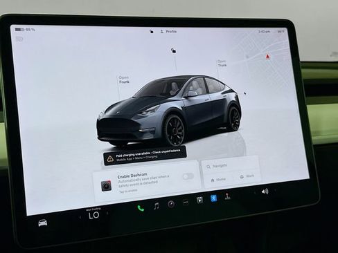 Used 2022 Tesla Model Y Performance AWD/4WD image 13