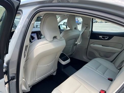 Certified 2024 Volvo S60 T8 Plus AWD/4WD image 22