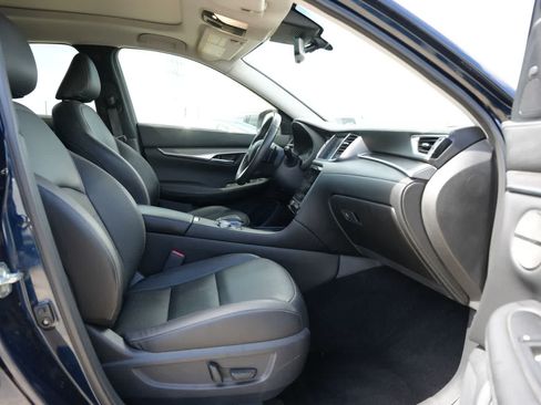 Certified 2023 INFINITI QX50 Luxe AWD/4WD image 22