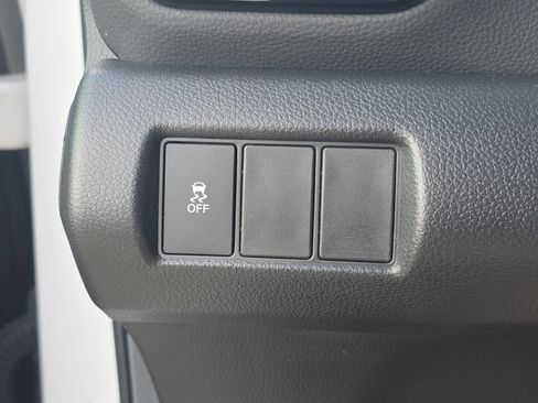 Used 2025 Honda Pilot Sport image 23