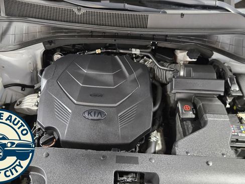 Used 2019 Kia Sorento S AWD/4WD image 38