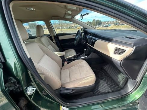 Used 2016 Toyota Corolla LE image 27