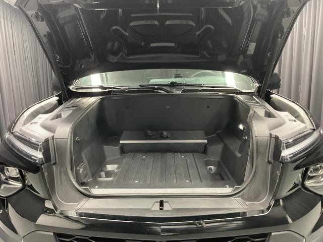 Used 2025 Chevrolet Silverado EV LT w/ LT Premium Package AWD/4WD image 12