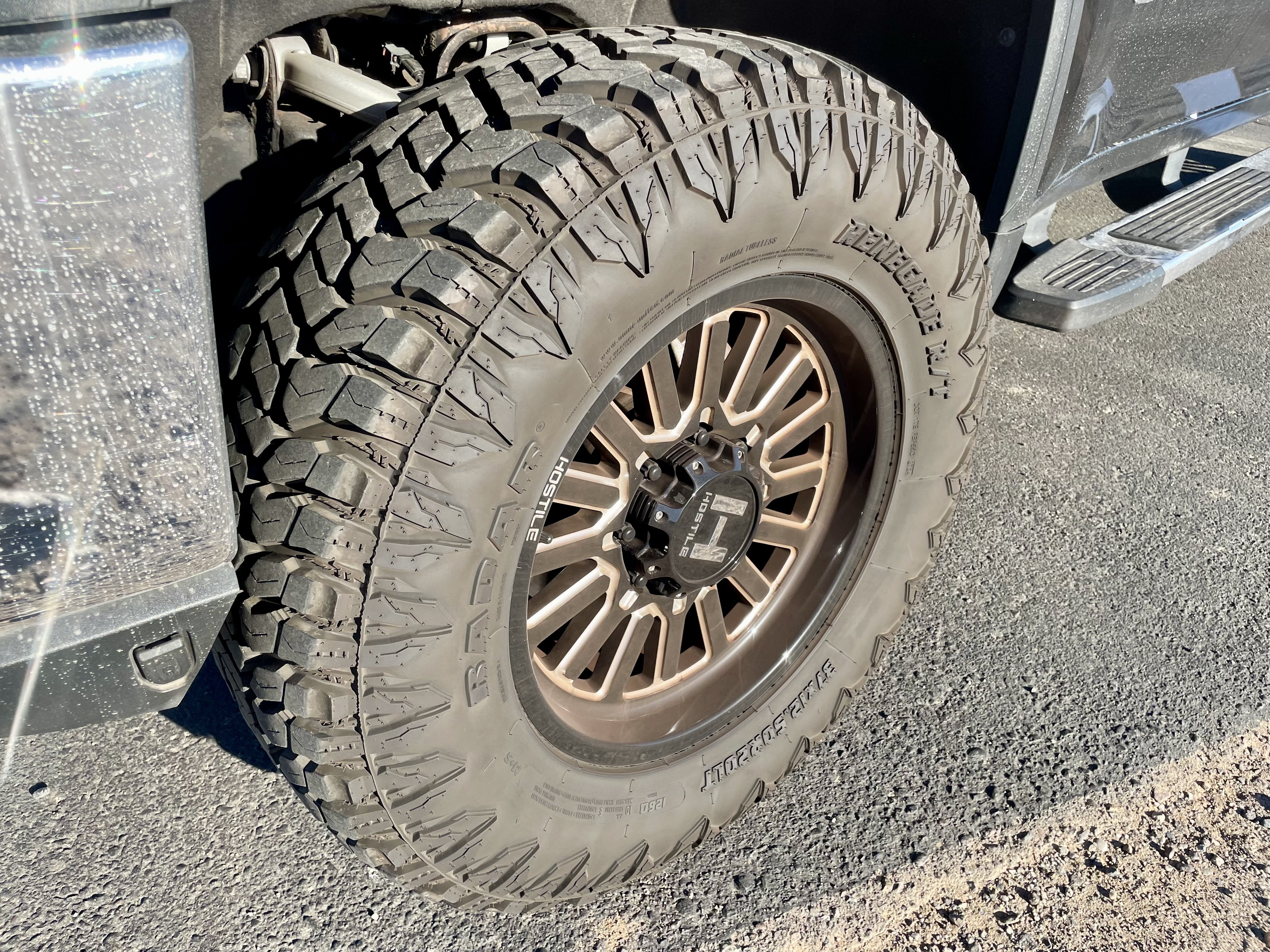 Used 2021 GMC Sierra 3500 SLT AWD/4WD image 9
