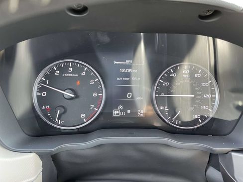 Used 2026 Subaru Forester Premium AWD/4WD image 12