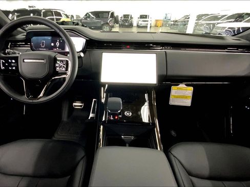 New 2025 Land Rover Range Rover Sport Autobiography image 6