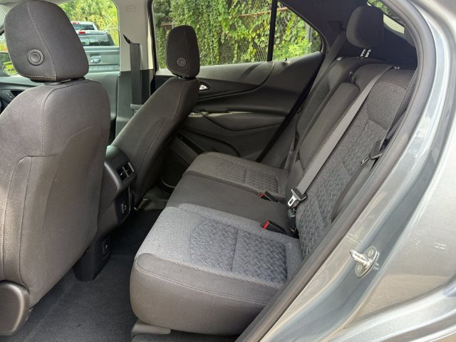 Used 2023 Chevrolet Equinox LT FWD image 11